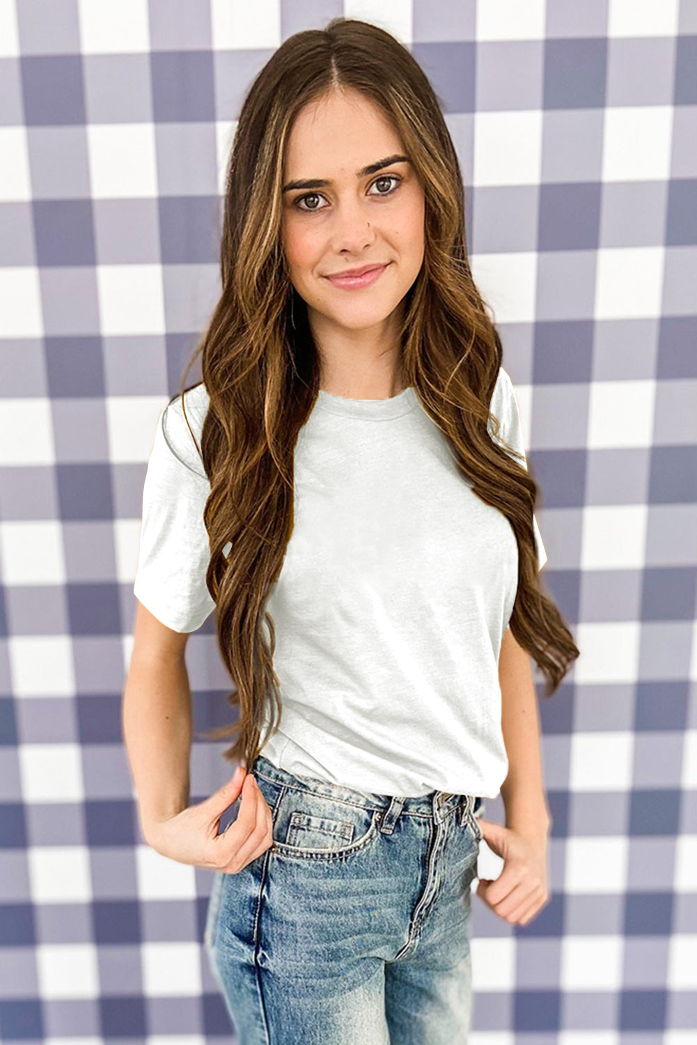 White Solid Color Crew Neck Tee