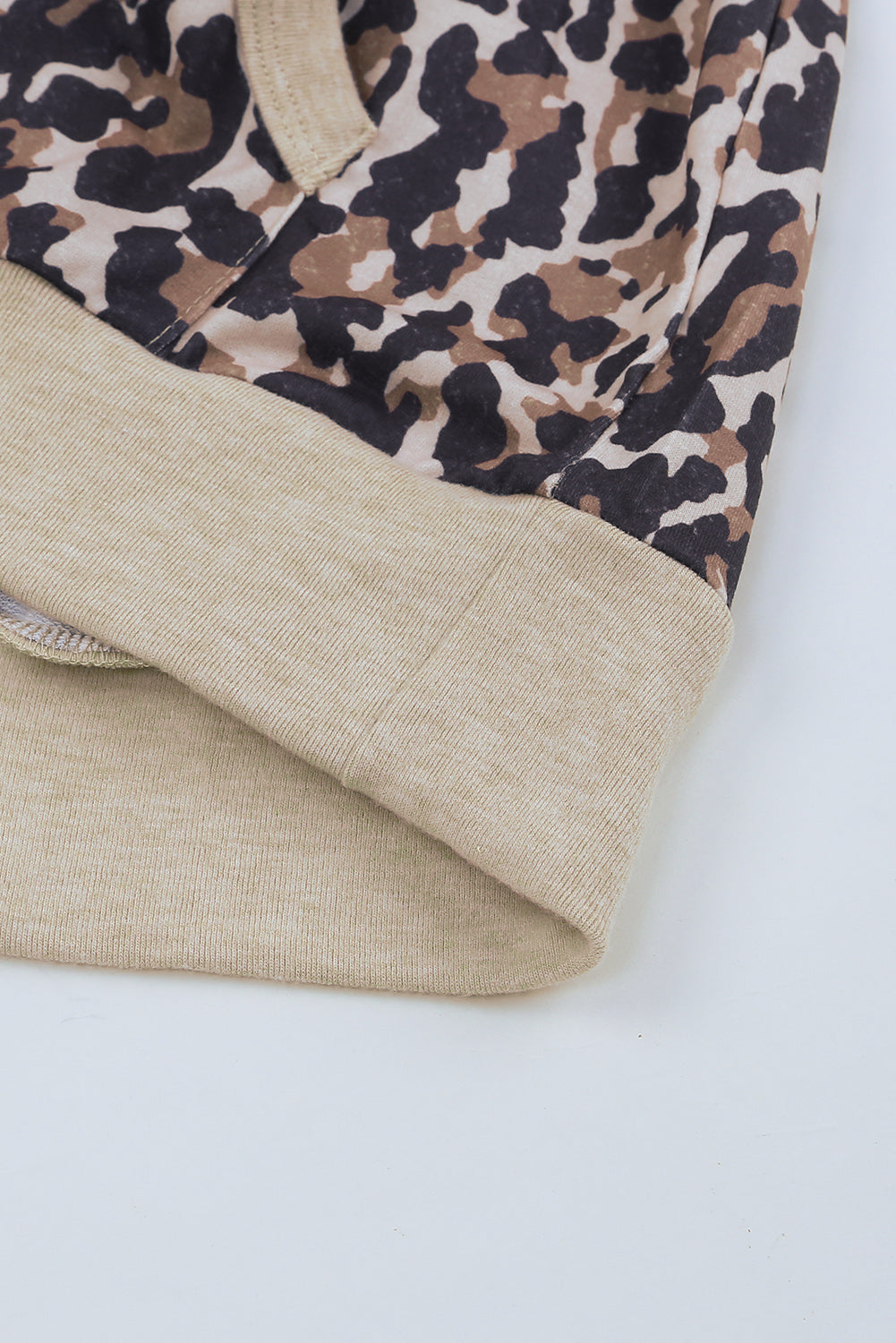 Leopard Kangaroo Pocket Raglan Sleeves Sweatshirt