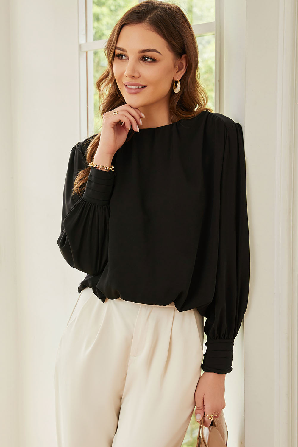 Black Padded Shoulder Buttoned Cuffs Pleated Loose Blouse