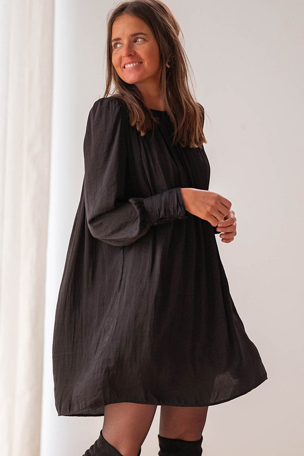 Black Solid Bishop Sleeve Pleated Mini Dress